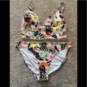Old Navy two piece swim